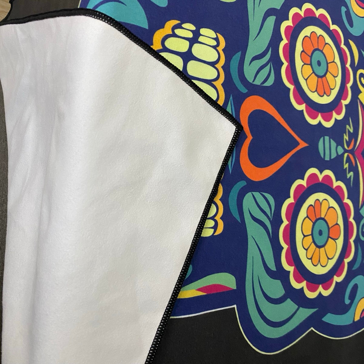 Quick-drying gym towel - Muerte